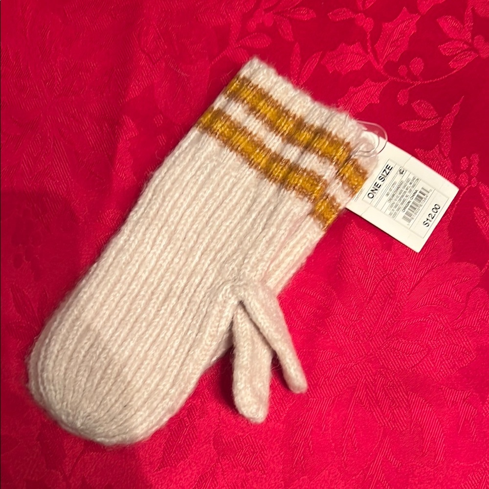 NWT Cozy Cream Knit Mittens with Stripes